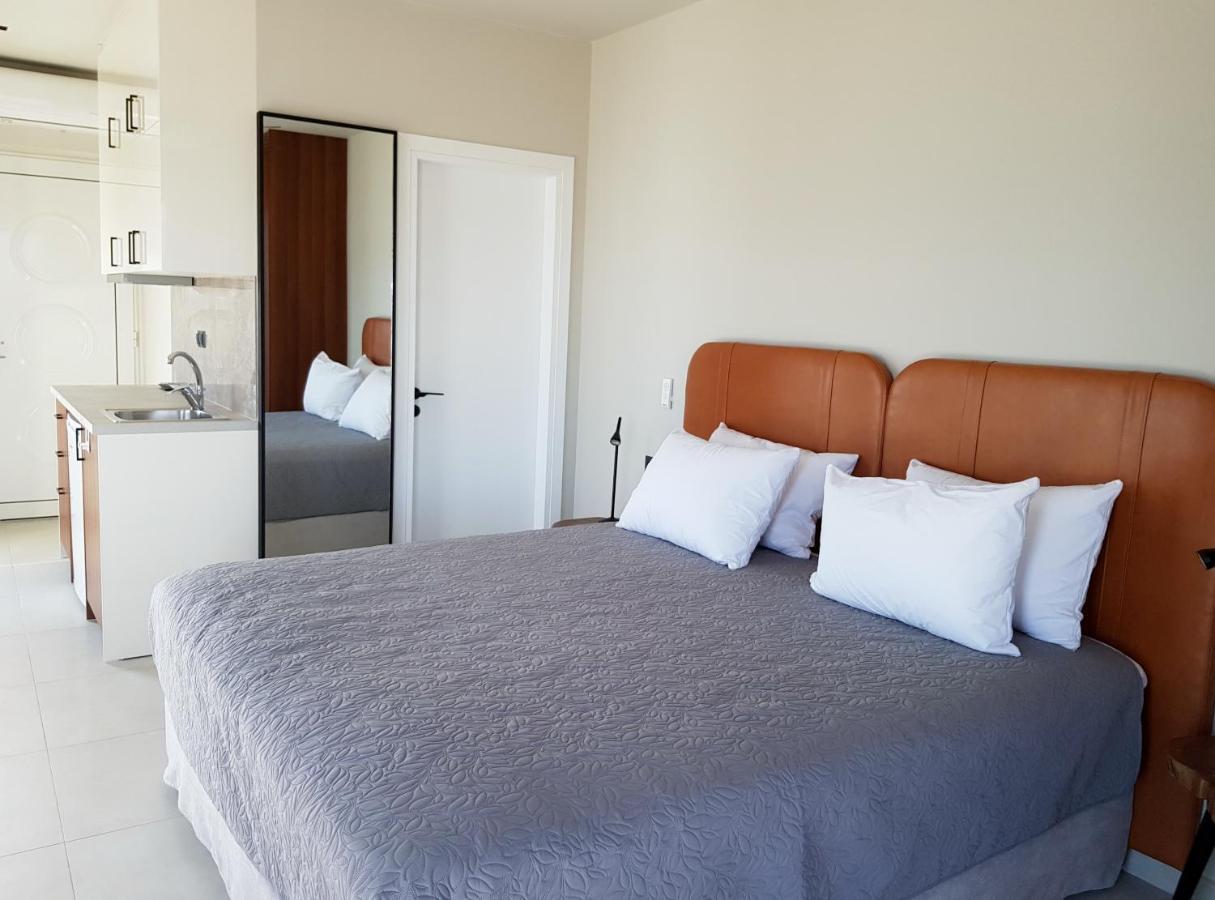 Houmas Apartments Yialos Buitenkant foto