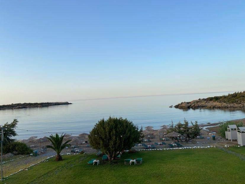 Houmas Apartments Yialos Buitenkant foto